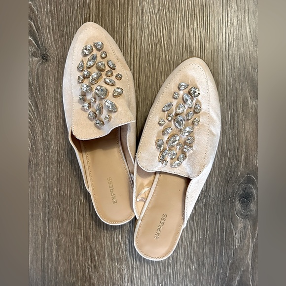 Express Bejeweled Blush Slip On Loafers Women’s Size 7 - Picture 1 of 7